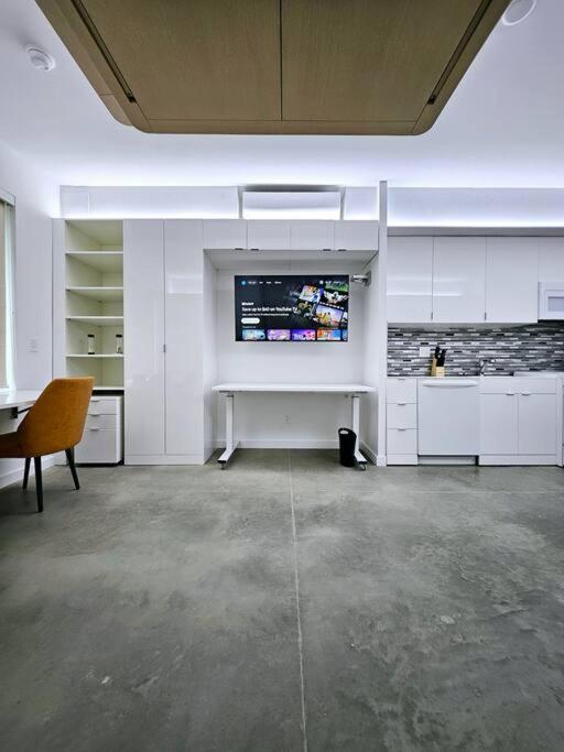 Tremont Smart 11 - A Kcm Property Кливленд Экстерьер фото